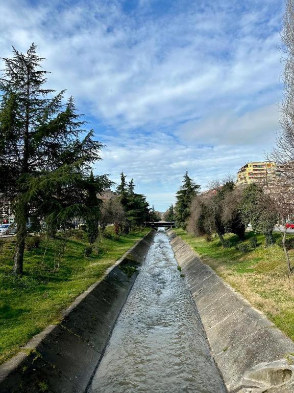 Mia Lake Apartament Tirana Kültér fotó